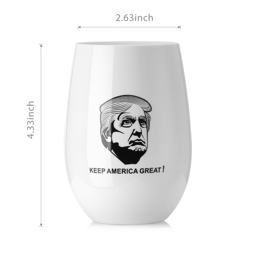 黑白塑料紅酒杯